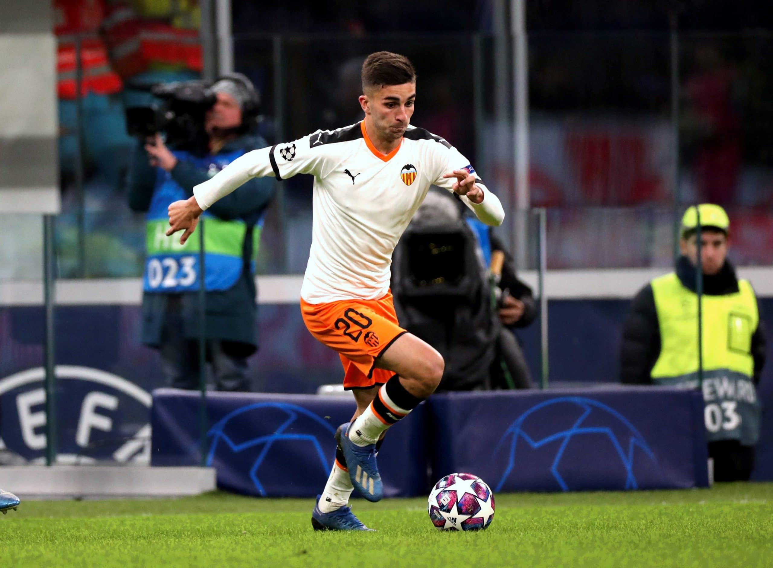 You are currently viewing Ferran Torres: The ideal replacement for David Silva in Manchester City?