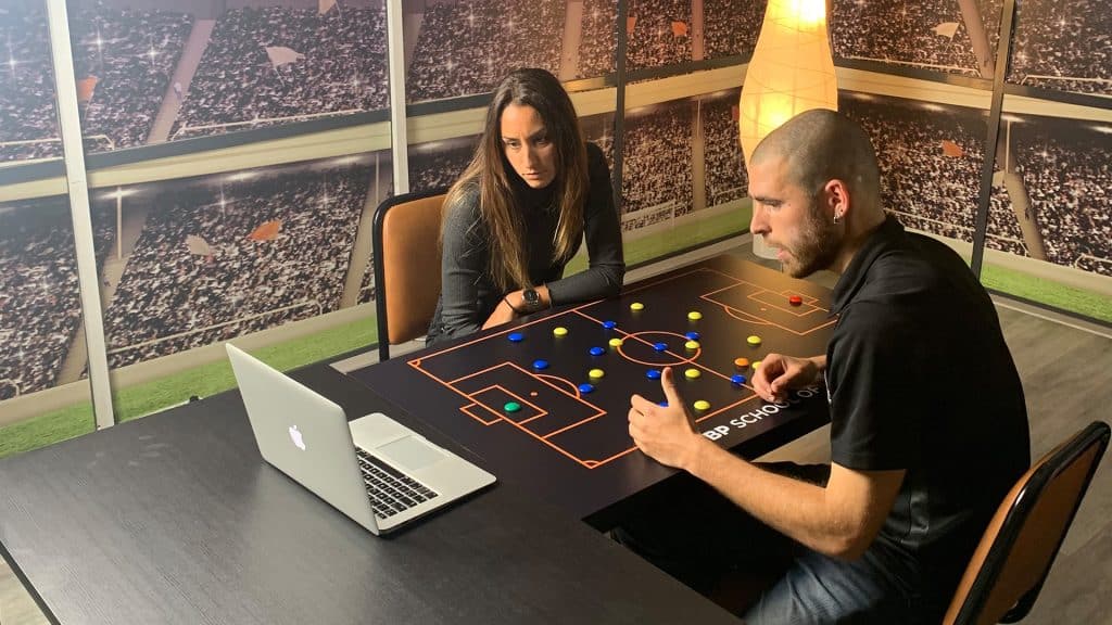 solocracks2 ACUERDO CON SÓLO CRACKS PARA POTENCIAR EL FÚTBOL FEMENINO MBP School of coaches