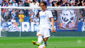 Read more about the article LUKA MODRIC: ANALYSIS OF THE NUMBER 10 OF REAL MADRID