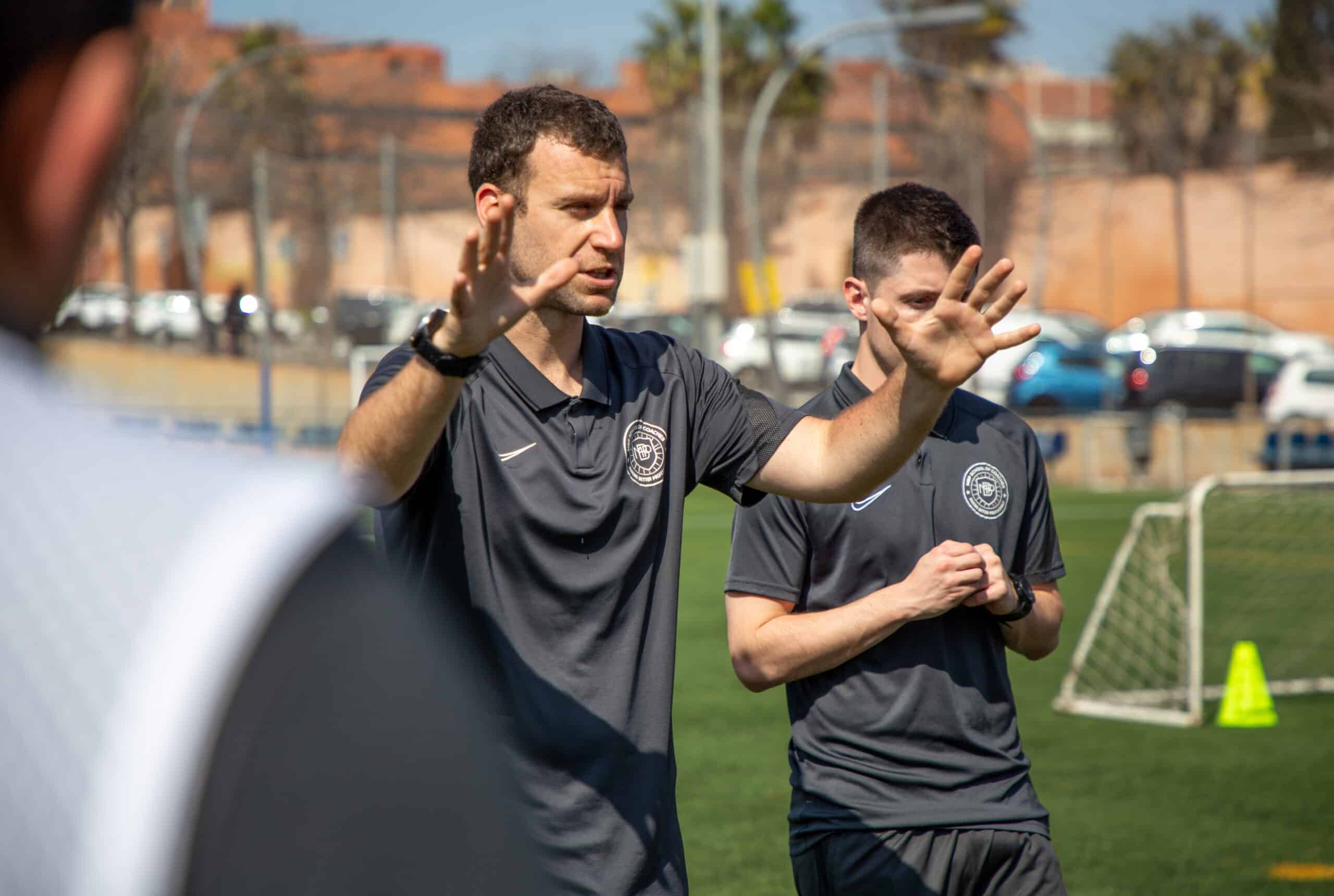 You are currently viewing What 8 informational aspects must a coach know?