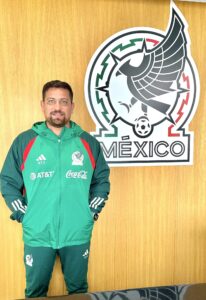 Omar OP1 1 Omar Tapia: "Con MBP creo que estás mejor preparado para cualquier reto" MBP School of coaches