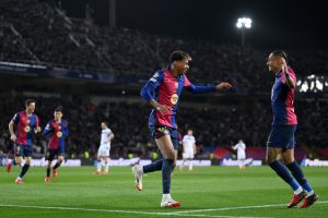 Read more about the article Raphinha and Lamine: The Wingers Who Enhance Flick’s Barcelona Attack